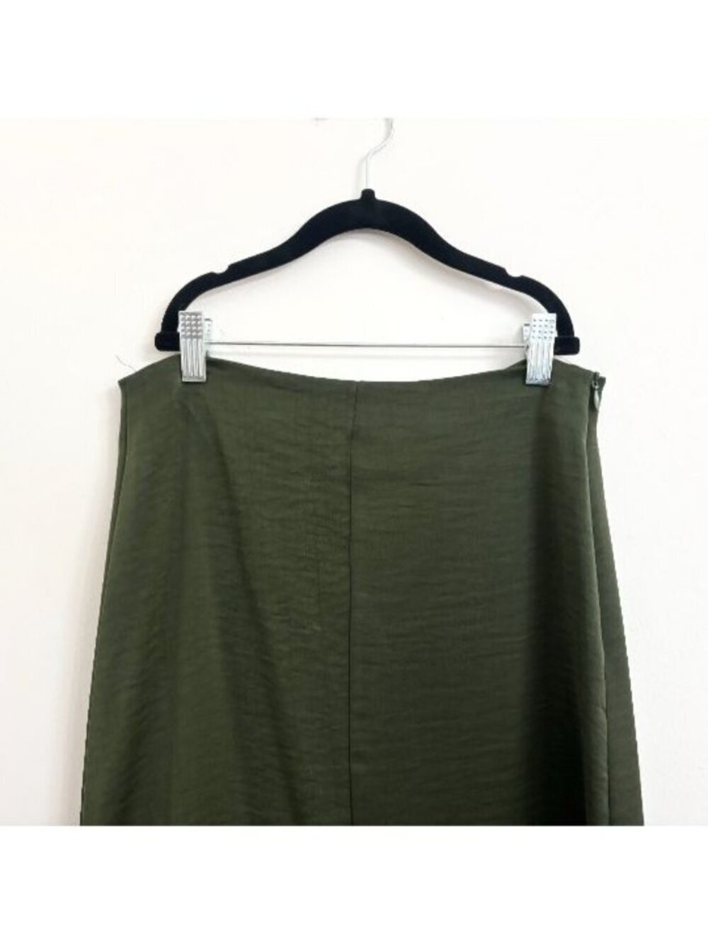 NWT Zara Emerald Green Satin Effect Midi Skirt - Sz Small - Picture 8 of 8